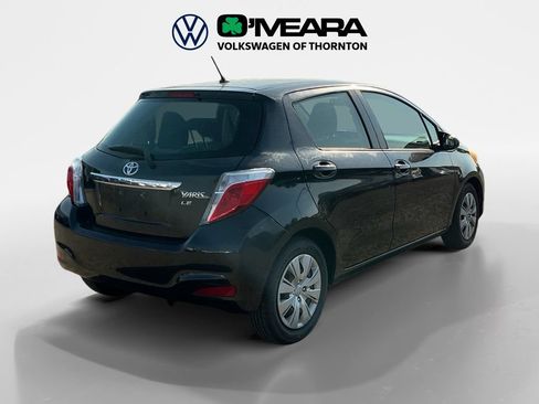 Used 2012 Toyota Yaris LE FWD image 5