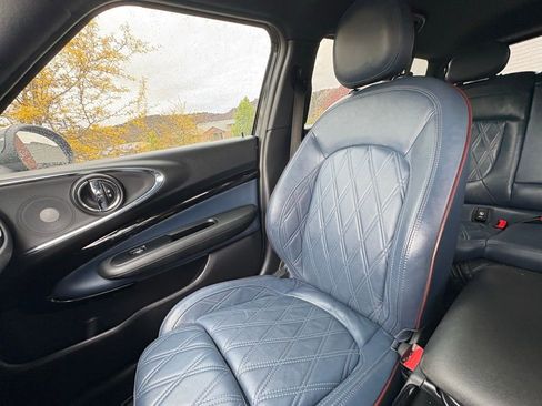 Used 2019 MINI Cooper Clubman S image 24