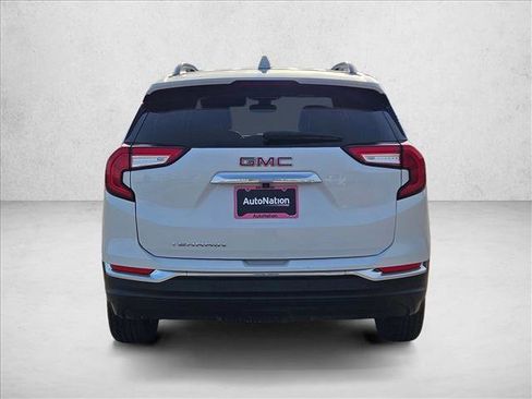 Certified 2023 GMC Terrain SLT FWD image 7