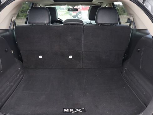 Used 2015 Lincoln MKX AWD w/ Equipment Group 102A image 30