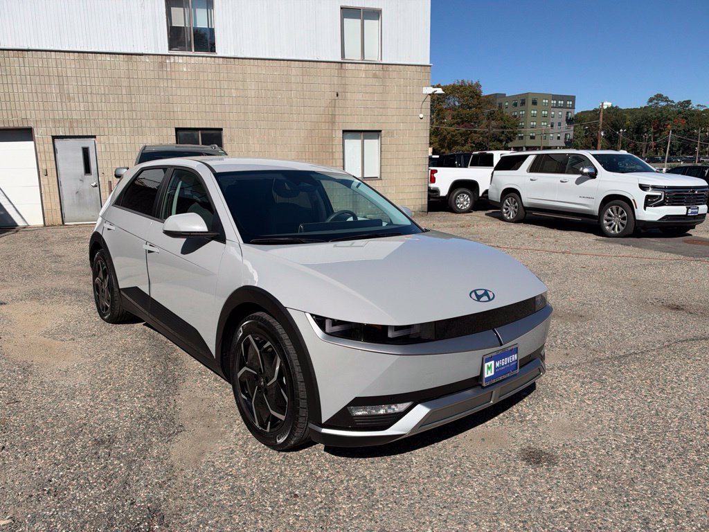 Certified 2024 Hyundai Ioniq 5 SEL AWD/4WD image 9