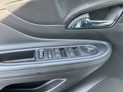 Used 2022 Buick Encore Preferred w/ Safety Package image 18