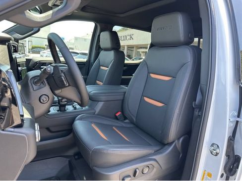 New 2026 GMC Sierra 1500 AT4 w/ AT4 Premium Package AWD/4WD image 24