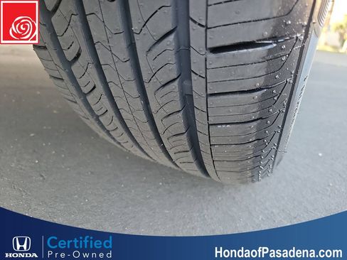 Certified 2024 Honda HR-V LX image 29