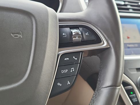 Used 2019 Lincoln Nautilus Reserve w/ Ultimate Package image 20