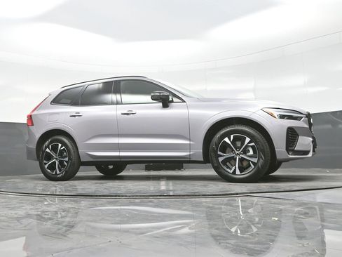 New 2026 Volvo XC60 B5 Core AWD/4WD image 36