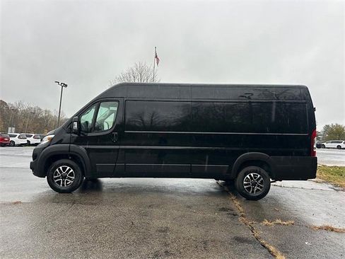 New 2026 RAM ProMaster 3500 w/ Quick Order Package 22G SLT image 5
