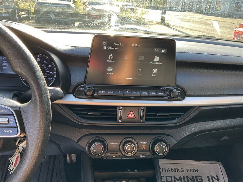 Used 2021 Kia Forte LXS FWD image 25