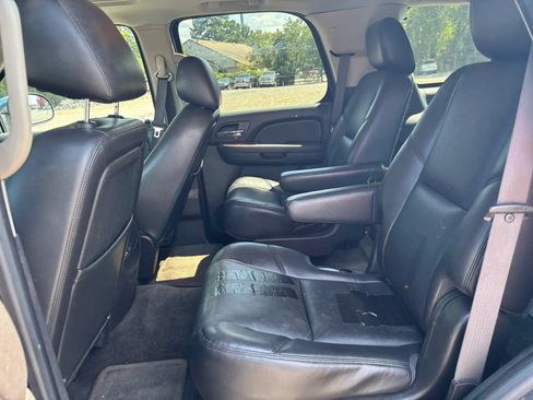 Used 2012 Chevrolet Tahoe LTZ RWD image 14