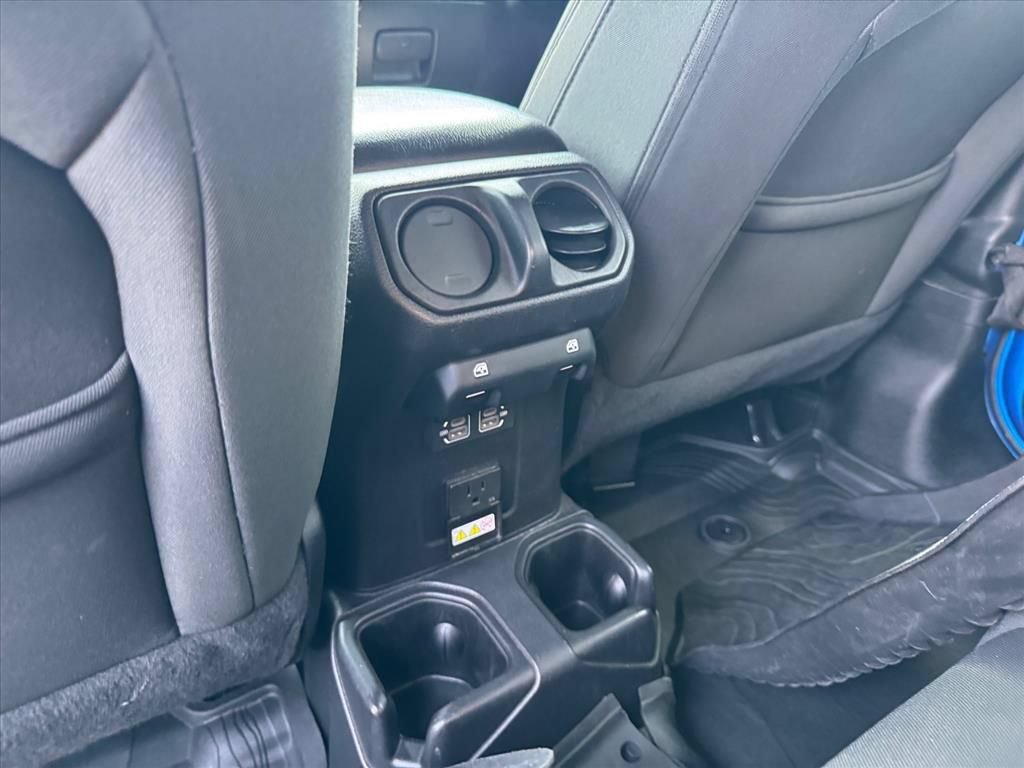 Used 2021 Jeep Gladiator Sport AWD/4WD image 12