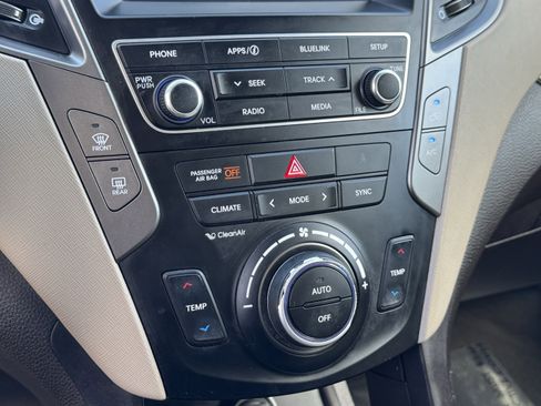 Used 2017 Hyundai Santa Fe Sport image 28