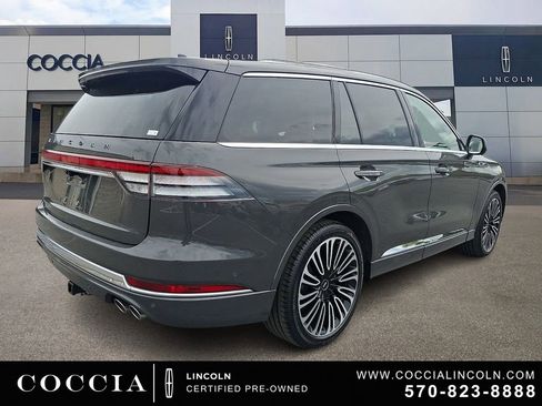 Certified 2023 Lincoln Aviator Black Label w/ Dynamic Handling Package AWD/4WD image 4
