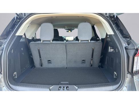 New 2026 Ford Explorer Active image 11