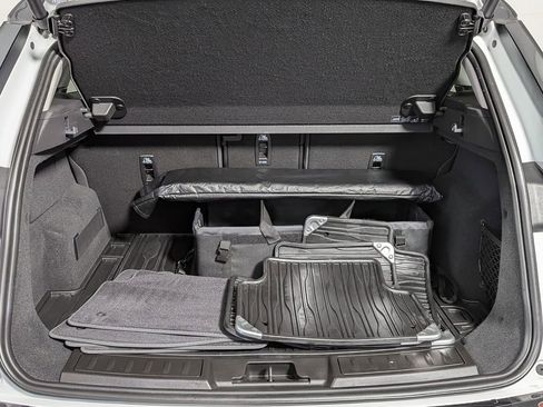 Used 2022 Land Rover Range Rover Evoque S image 45