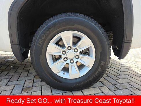 Used 2022 GMC Sierra 1500 Elevation w/ Preferred Package RWD image 20