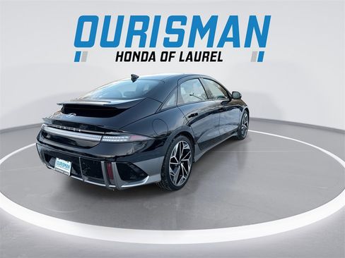 Used 2023 Hyundai Ioniq 6 Limited image 8