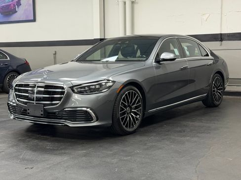 Used 2026 Mercedes-Benz S 580 4MATIC Sedan image 6