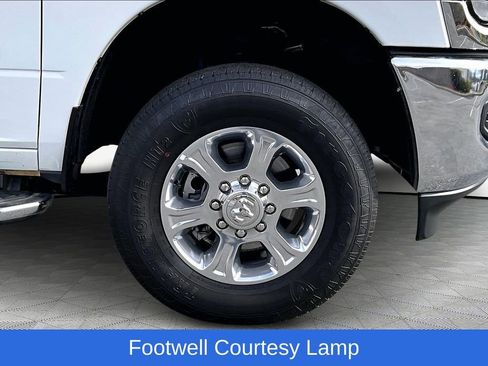 Used 2024 RAM 2500 Big Horn image 31