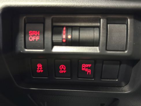 Certified 2021 Subaru Crosstrek 2.5i Limited w/ Popular Package #5 image 26