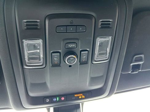 Used 2022 Chevrolet Tahoe RST w/ Luxury Package image 25