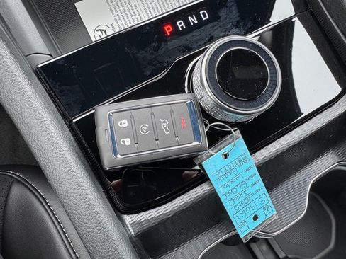 New 2025 Jeep Grand Cherokee L Altitude image 31