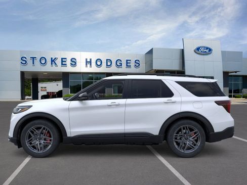 New 2026 Ford Explorer ST image 32