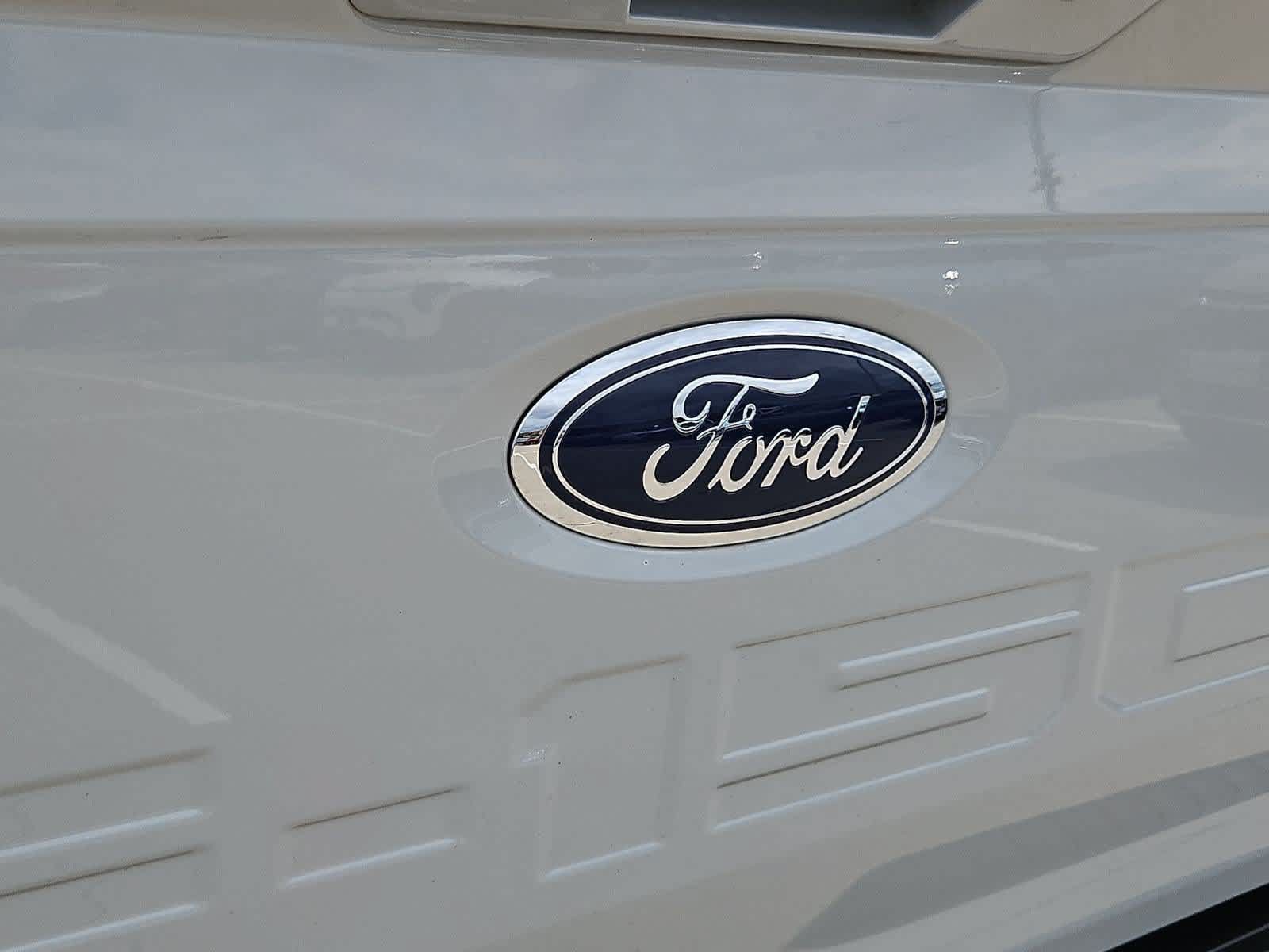 Used 2023 Ford F150 XLT w/ Equipment Group 302A High AWD/4WD image 11