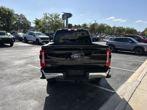 New 2025 Ford F250 Lariat w/ Lariat Ultimate Package image 4