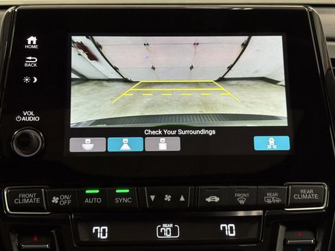 Used 2024 Honda Odyssey EX-L image 17