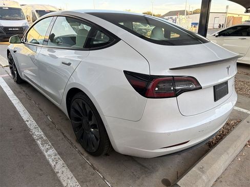 Used 2021 Tesla Model 3 Performance image 4