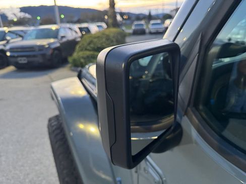 Used 2024 Jeep Wrangler Unlimited Rubicon 4xe image 34