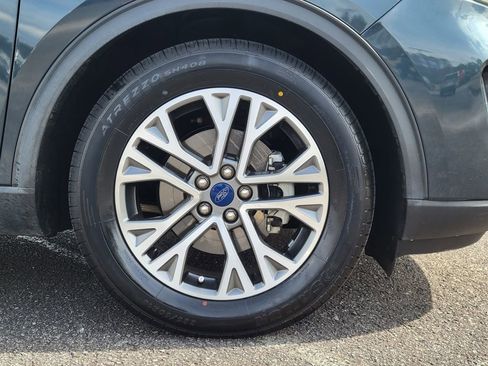 Certified 2022 Ford Escape SEL image 11