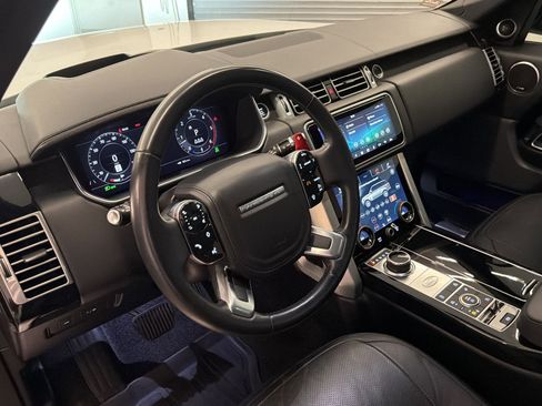 Used 2019 Land Rover Range Rover HSE AWD/4WD image 4