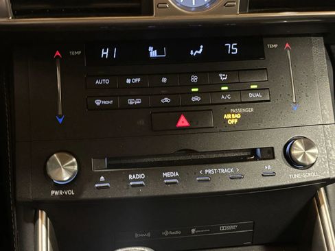 Used 2016 Lexus IS 300 AWD image 36