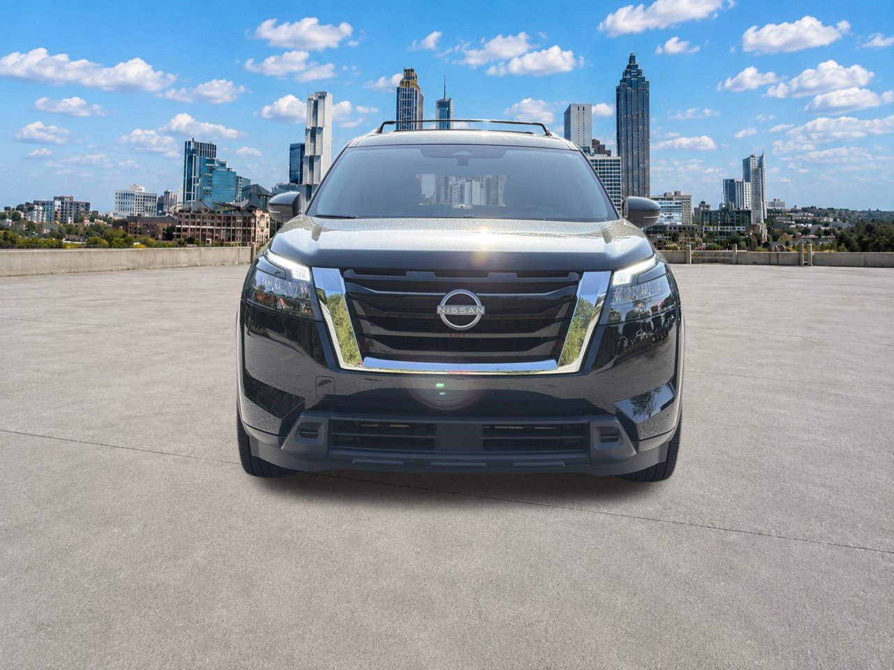 Certified 2025 Nissan Pathfinder SV w/ SV Premium Package FWD image 30