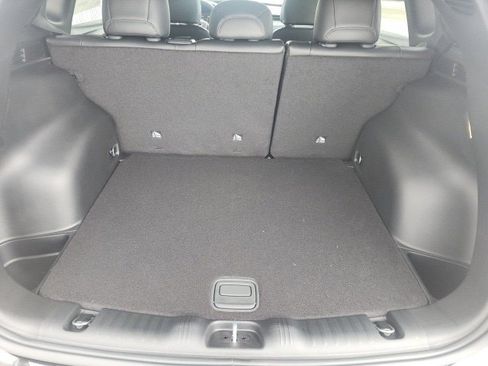 New 2026 Jeep Compass Latitude image 18