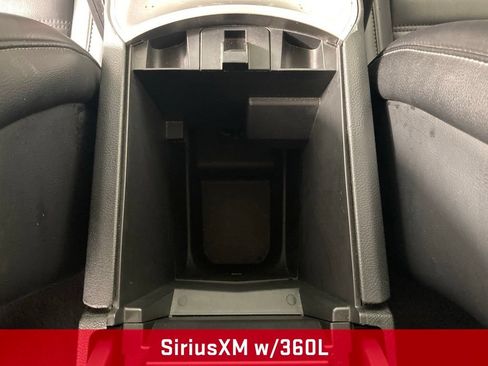 Used 2024 Ford Edge SEL AWD/4WD image 9