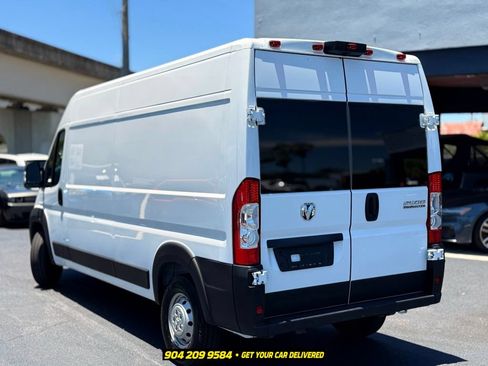 Used 2023 RAM ProMaster 2500 FWD image 5