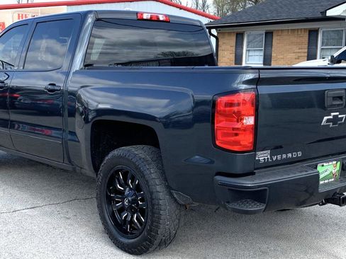 Used 2018 Chevrolet Silverado 1500 LT w/ All Star Edition AWD/4WD image 3
