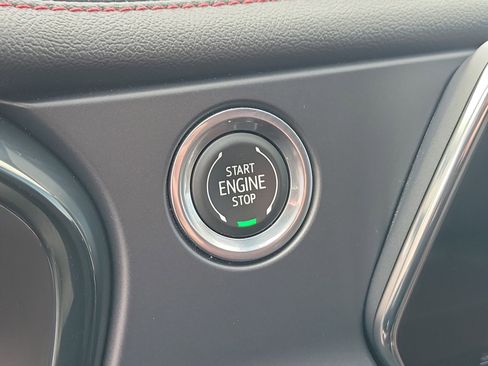 Used 2019 Chevrolet Blazer RS image 31