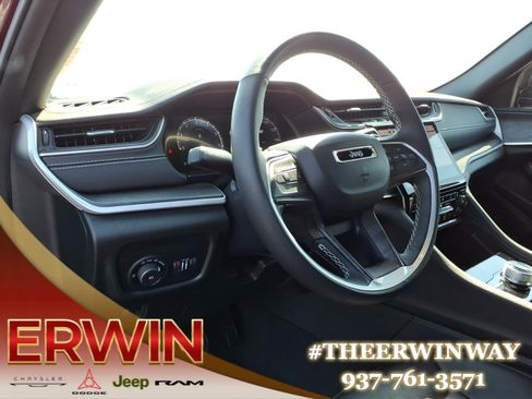 Certified 2024 Jeep Grand Cherokee Limited w/ Trailer Tow Package image 14