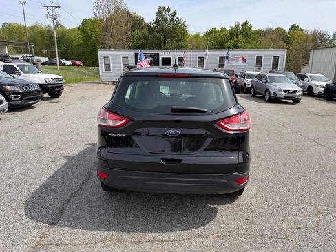 Used 2013 Ford Escape S image 8