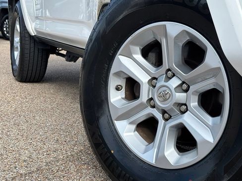 Used 2018 Toyota 4Runner SR5 RWD image 2