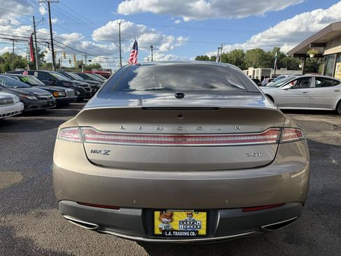 Used 2019 Lincoln MKZ Reserve w/ Luxury Package FWD image 6