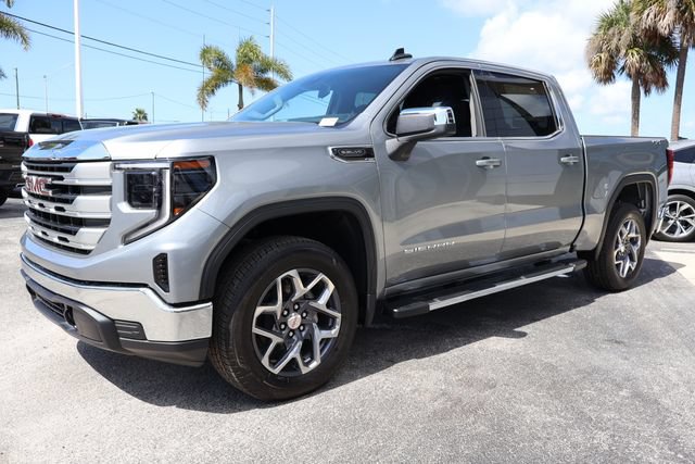 New 2026 GMC Sierra 1500 SLE w/ Max Trailering Package AWD/4WD image 4