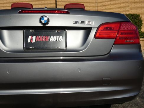 Used 2013 BMW 328i Convertible image 9