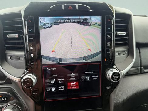 Used 2021 RAM 1500 Big Horn AWD/4WD image 25
