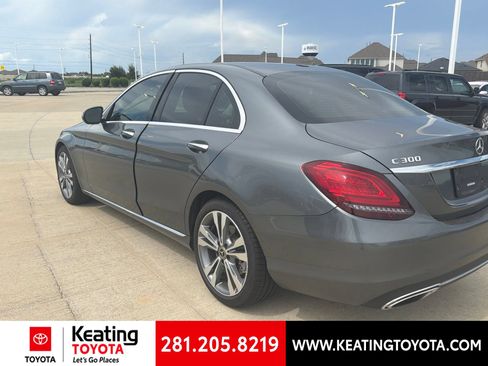 Used 2019 Mercedes-Benz C 300 Sedan image 5