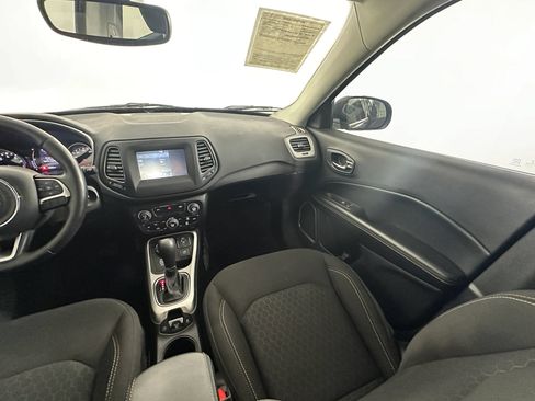 Used 2020 Jeep Compass Sport w/ Cold Weather Group AWD/4WD image 22