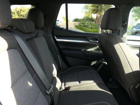 New 2026 GMC Terrain Elevation image 24